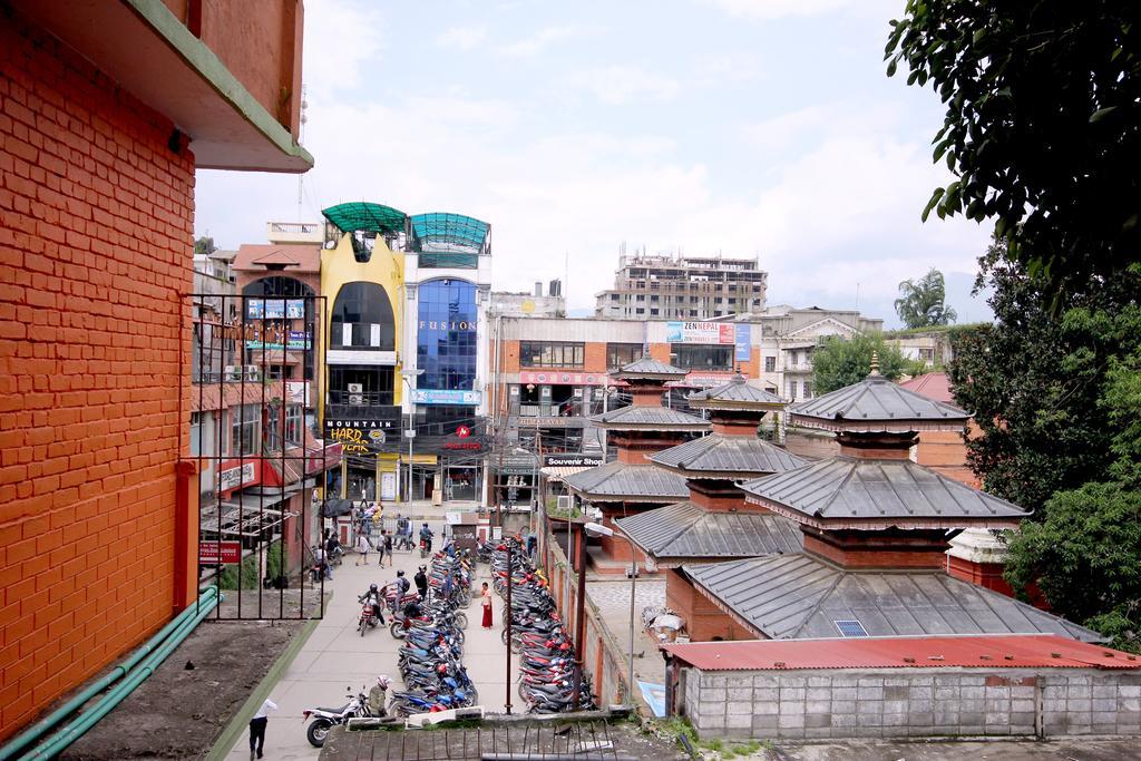 Hotel Backpackers Inn Kathmandu Exterior photo